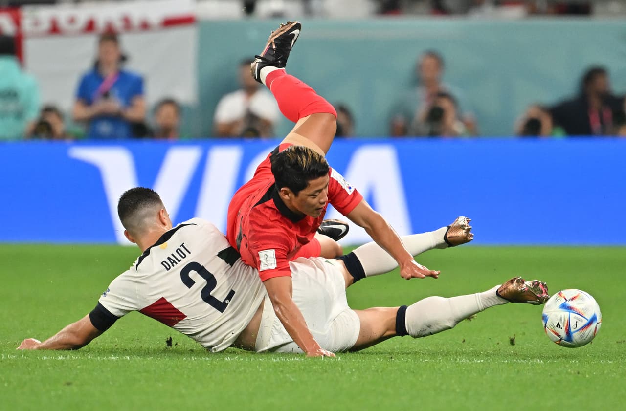 Corea del Sur logró un trinfo de último miuto que los metió a los Octavos de Final de la Copa del Mundo.