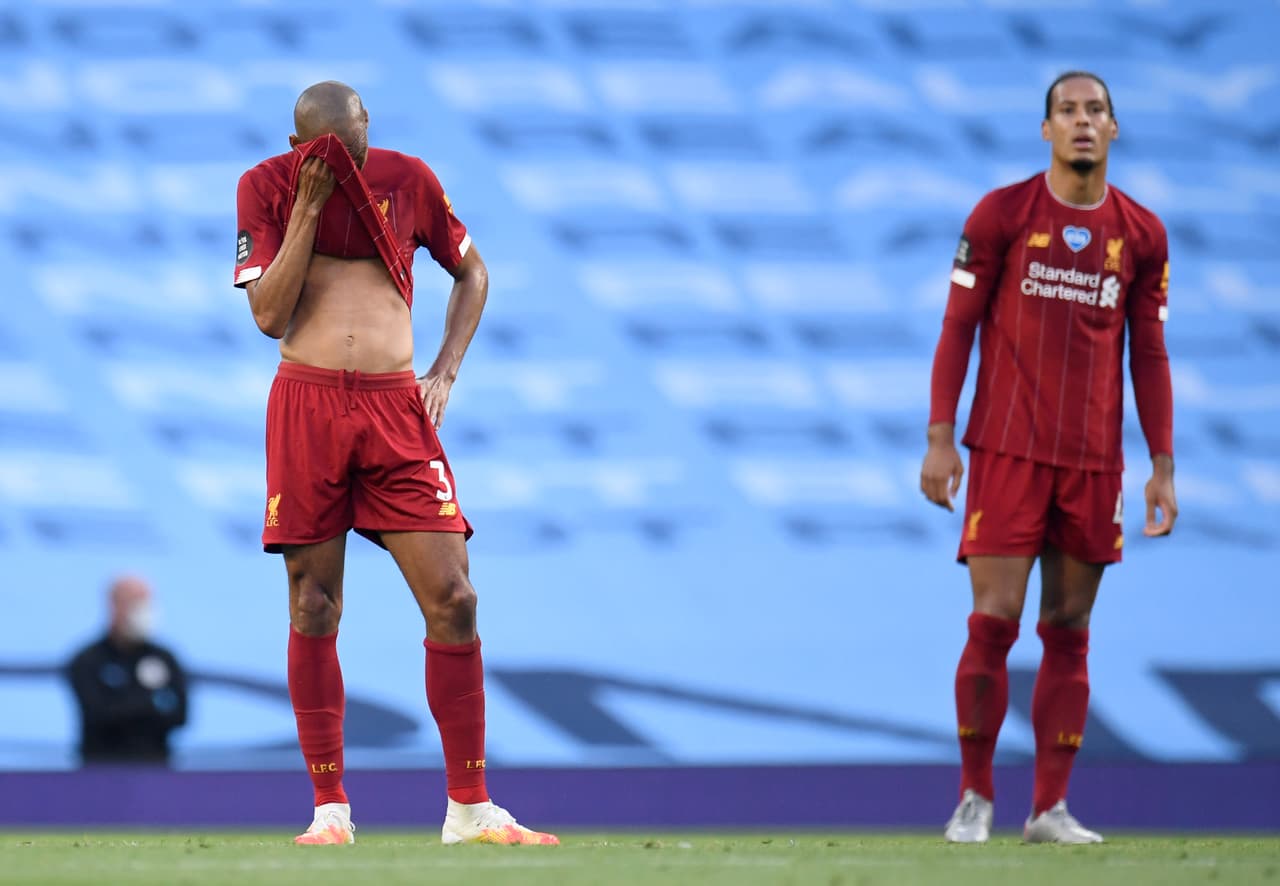 Raheem Sterling consigue su doblete y firma la goleada sobre el Liverpool.