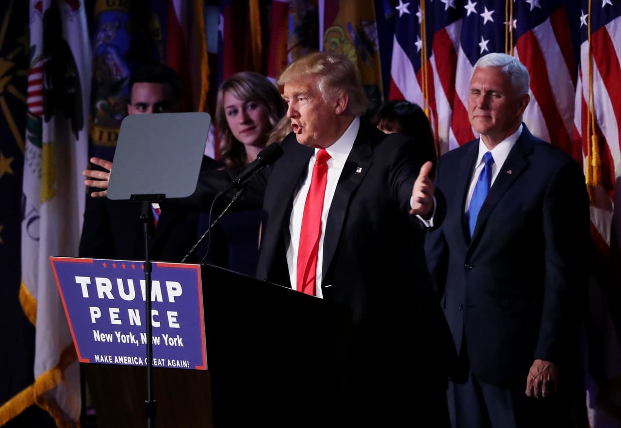 ¿Facebook y sus noticias falsas fueron culpables de la victoria de Donald Trump?