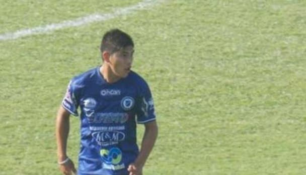 Y tres días después otra muerte llegó al fútbol, ya que Emanuel Ortega, futbolista argentino de 21 años del San Martín de Burzaco, murió a consecuencia del golpe recibido en la cabeza al chocar con un muro que separa el terreno de juego de los espectadores en un partido disputado 11 días antes y correspondiente a las divisiones de ascenso..