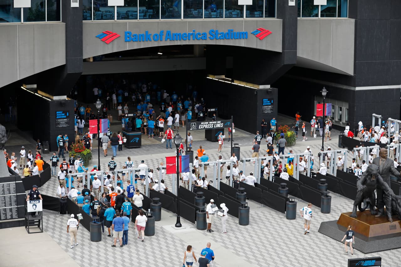 El Bank of America Stadium en Charlotte será la sede del juego entre México y Martinica en la Copa Oro y también recibe el sexto capítulo de 'La Carrera' de Univisión.
