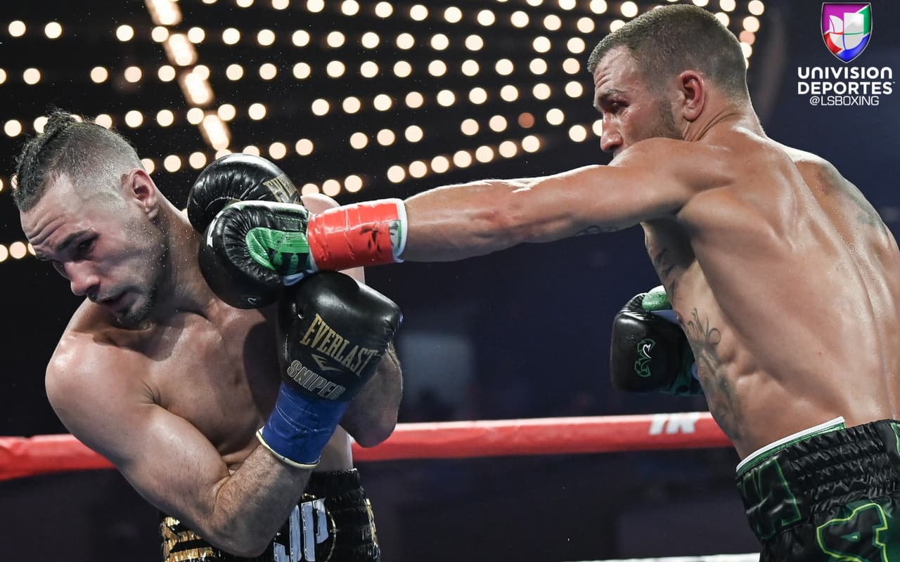 Sin salida de la 'Matrix': Lomachenko doblegó a Pedraza y unificó los títulos OMB y AMB
