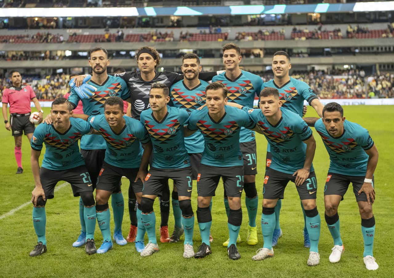 Gran jugada individual de Gio dos Santos y apareció solo en el área Henry Martin para vencer a Nahuel Guzmán y marcar el único tanto al 69'.