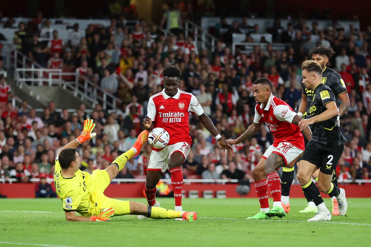 'Dibu' Martínez, próximo rival del Tri, fue criticado con el Aston Villa