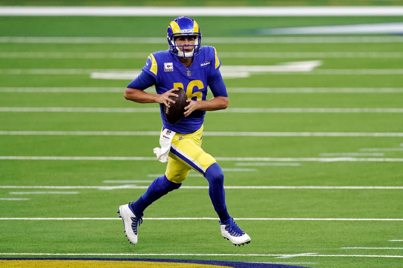 Aaron Donald y su poderosa defensiva dominan durante todo el partido a la ofensiva de los Bears y los Rams ganan 10-24 en el Monday Night.