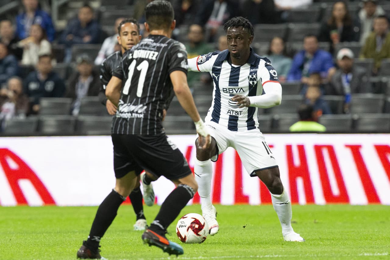 Gallardo (8’), Janssen (65’) y Layún (73’) fueron los verdugos de la noche. La siguiente ronda recibirán a Santos.