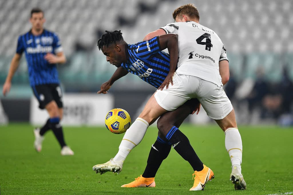 Atalanta y la Juventus se van con empate durante la doceava jornada de la Serie A. Partido muy parejo donde Federico Chiesa ponia arriba a la Vecchia Signora al minuto 29, pero fue hasta la segunda mitad, cuando Remo Freuler al 57 puso el gol del empate.