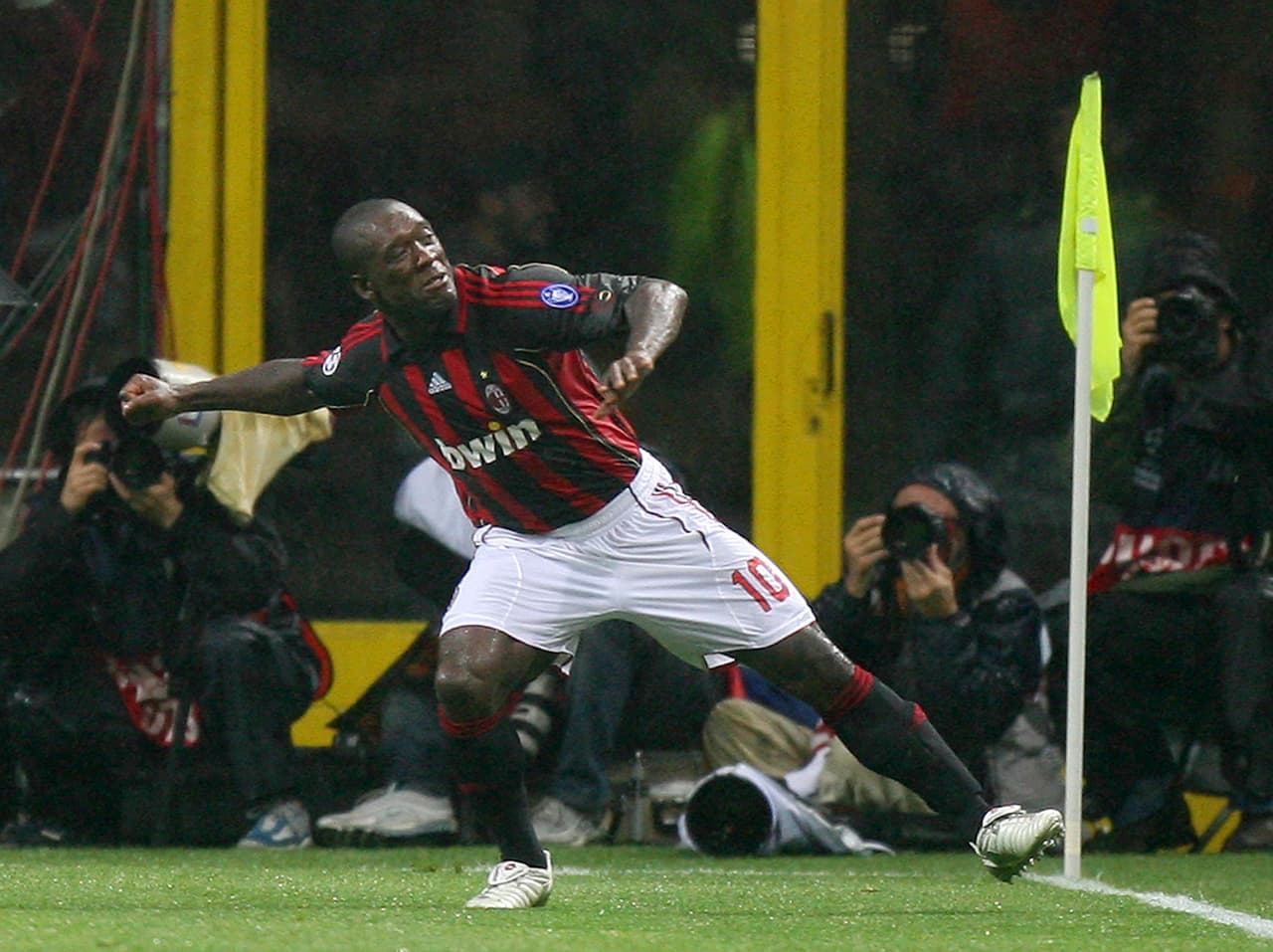 Clarence Seedorf compitió en 125 partidos.