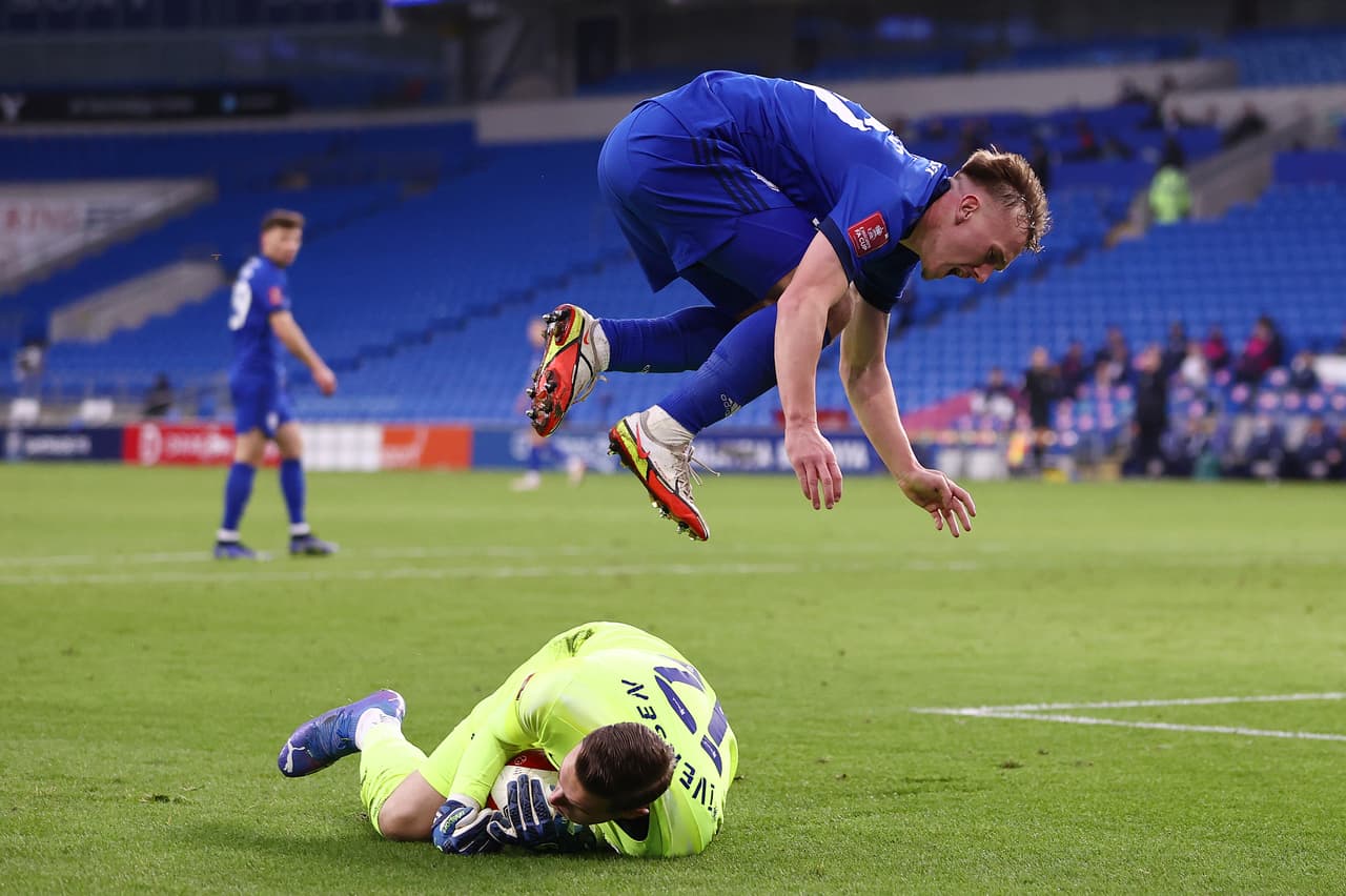 Cardiff ganó 2-1 sobre Preston durante la tercera ronda de las eliminatorias en la Copa de la Liga Inglesa. Con este resutado, los 'Blue Birds' se enfrentarán al Liverpool en la siguiente fase.