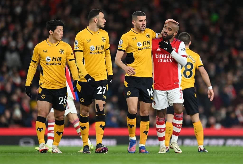 Wolverhampton cae ante Arsenal 2-1 en jornada pendiente de la Premier League. Hwang Hee-chan ponía arriba a los Wolves, pero Nicolás Pepé y Alexandre Lacazette le dieron el triunfo a los locales; Raúl Jiménez fue titular.
