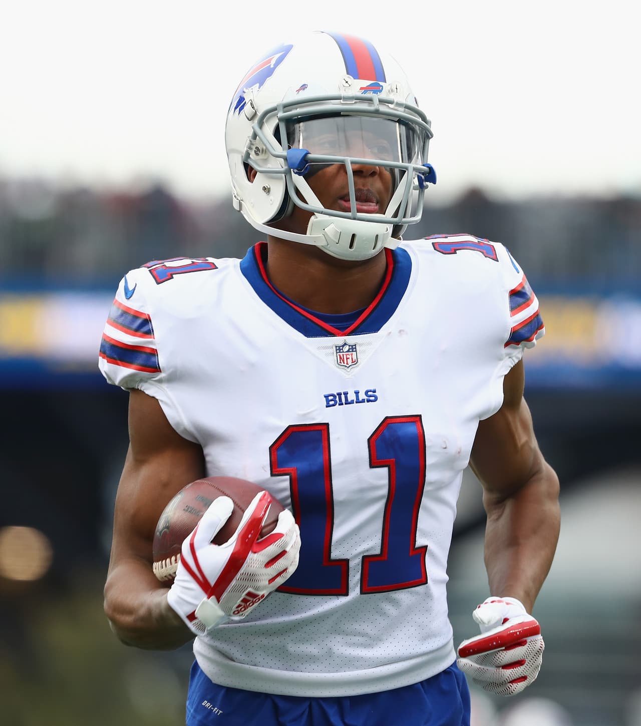 Así ha sido la carrera de Zay Jones, el receptor de los Buffalo Bills en NFL que intentó suicidarse desnudo al querer lanzarse al vacío desde un piso 30.