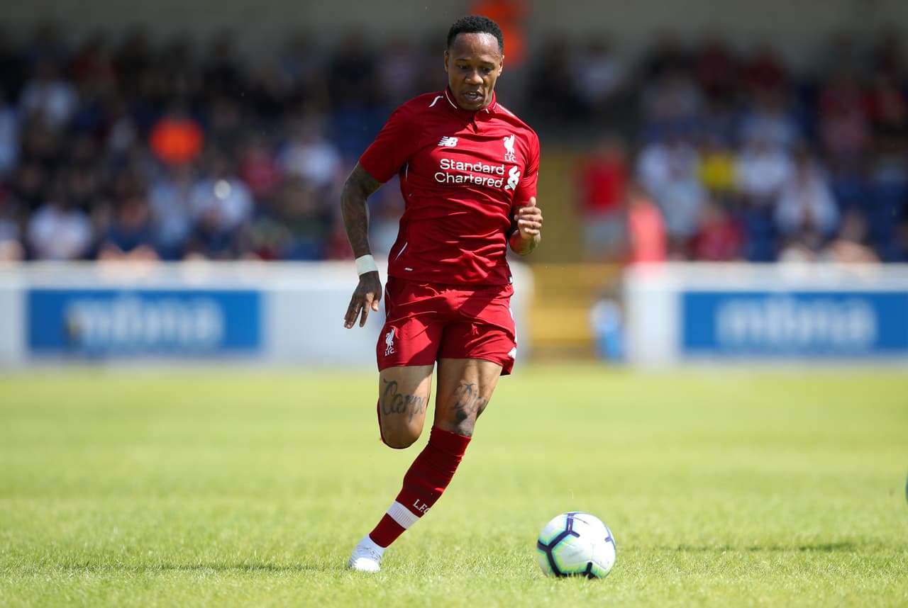 Sin minutos suficientes en el Liverpool, Nathaniel Clyne está de salida y el Cardiff City podría ser su nuevo equipo.