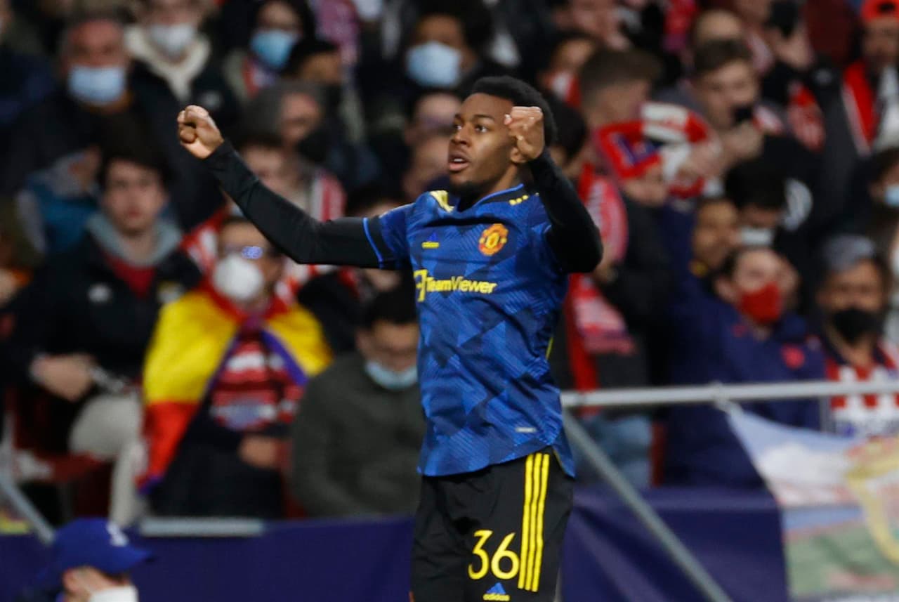 Manchester United logra empatar al Atlético de Madrid y se van 1-1 durante el partido de ida en los Octavos de Final en la Champions League. El portugues Joao Felix abrió el marcador al minuto 7' del encuentro y fue hasta el 80' cuando Anthony Elanga logró igualar el encuentro. El partido se definirá en Old Trafford.