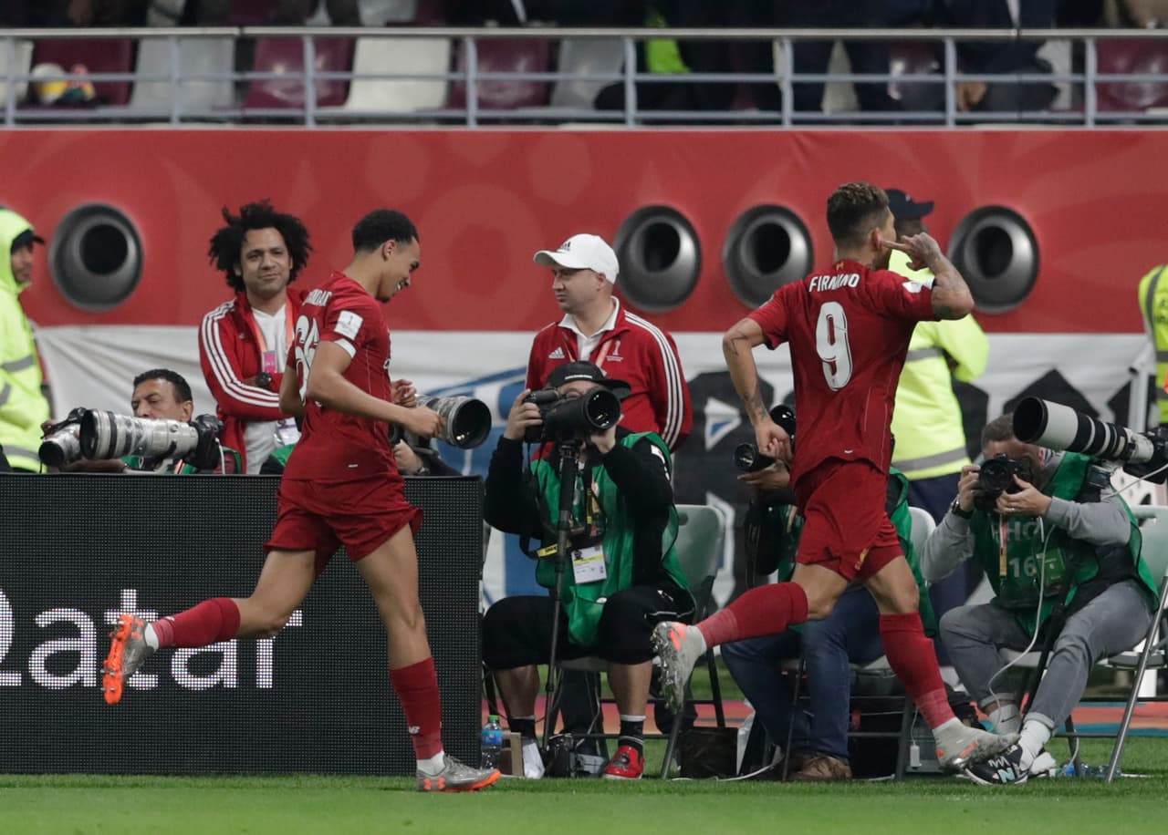 Firmino festeja el gol del triunfo para el Liverpool, lo hizo al minuto 91 para mandar al campeón de Europa a la final.