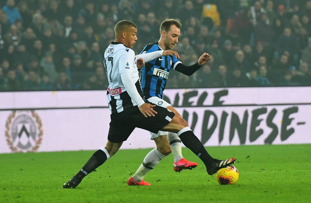El mediocampista, Christian Eriksen, debutó como jugador del Inter; la Juve no cede terreno y el Milan debuta al hijo de una leyenda. Los resultados de la jornada dominical en el calcio italiano.