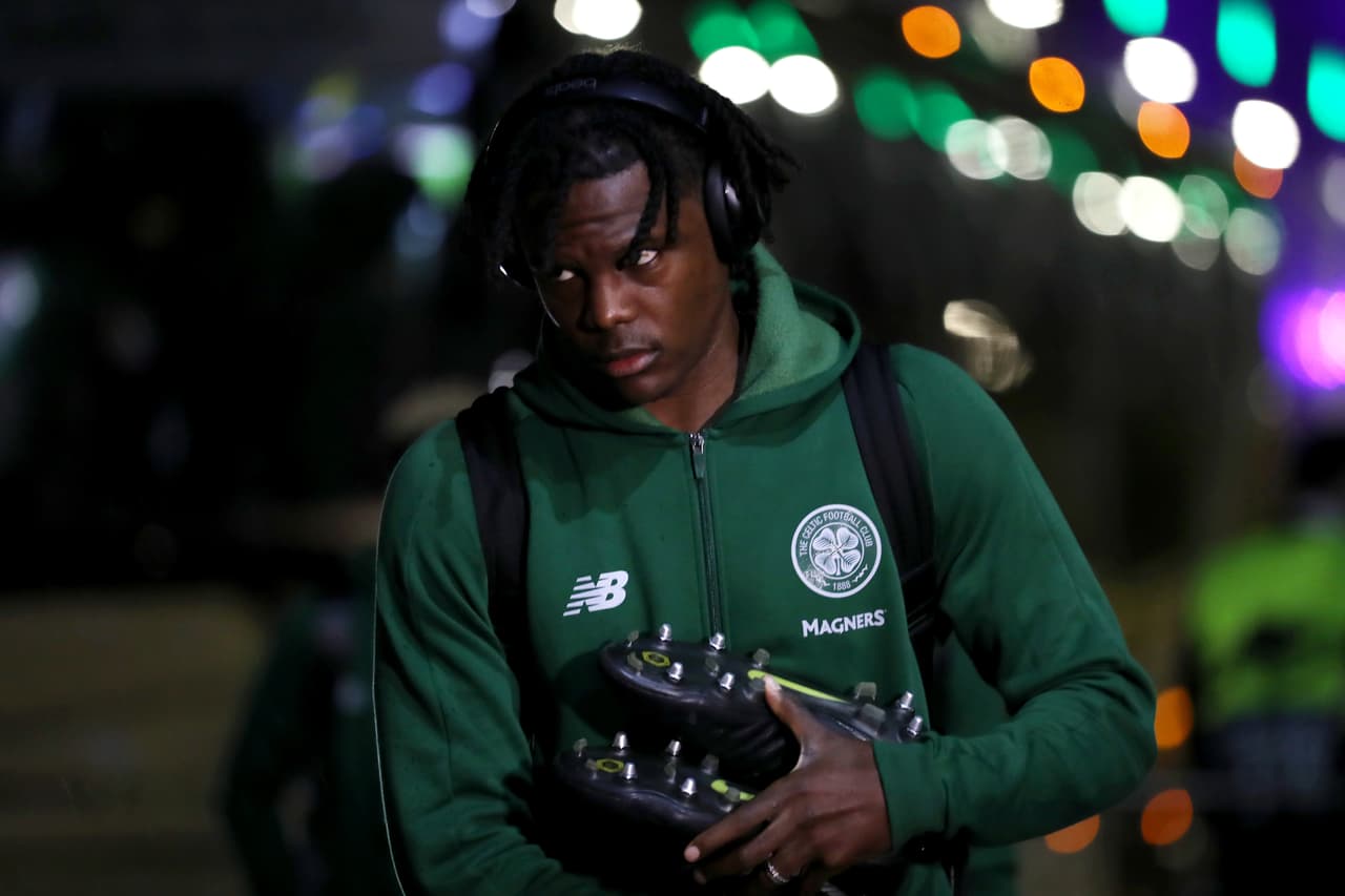 El defensor belga Dedrick Boyata, actualmente en el Celtic de Glasgow, estaría en carpeta del hertha Berlin.