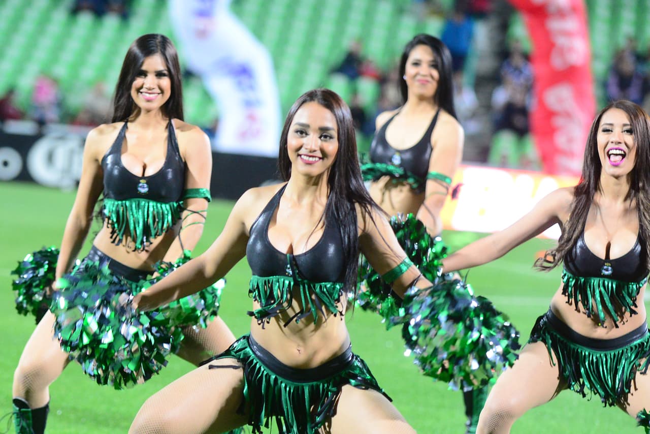 La belleza de las porristas en la fecha 6