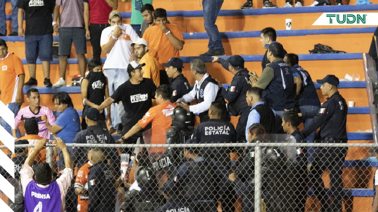 Se desata la violencia tras el Correcaminos vs Chivas