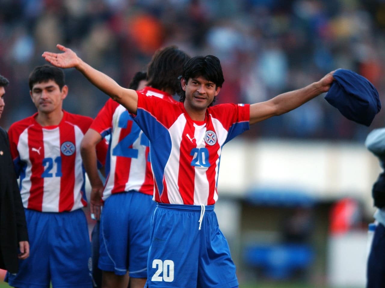 El ‘Perro’ Bermúdez lo apodó ‘el Príncipe Guaraní’, príncipe del gol y orgulloso de sus raíces guaranís, así nació su apodo.