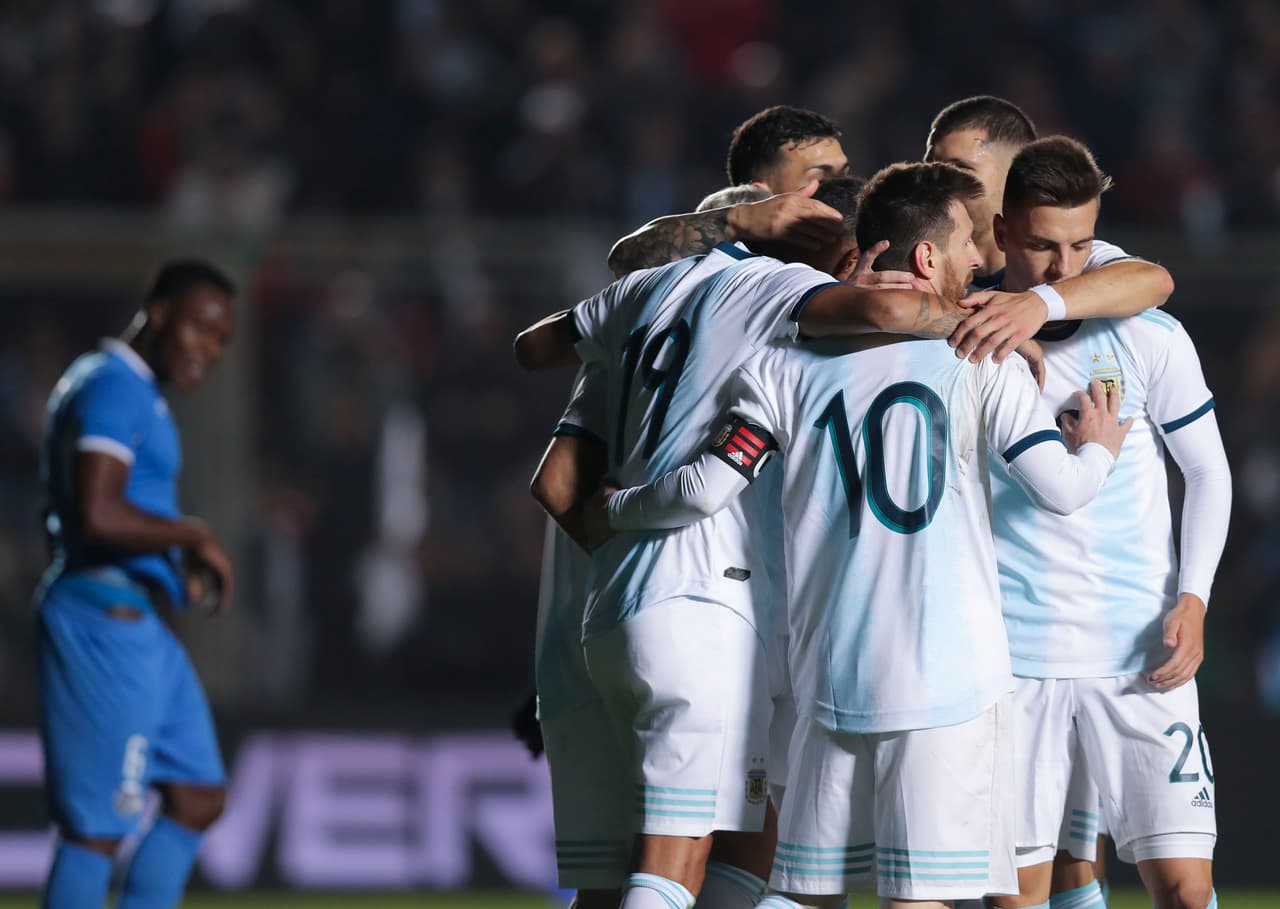 Argentina no tuvo problemas para derrotar a Nicaragua con anotaciones de Messi (37' y 38'), Lautaro Martínez (63' y 73'), Roberto Pereyra (81').