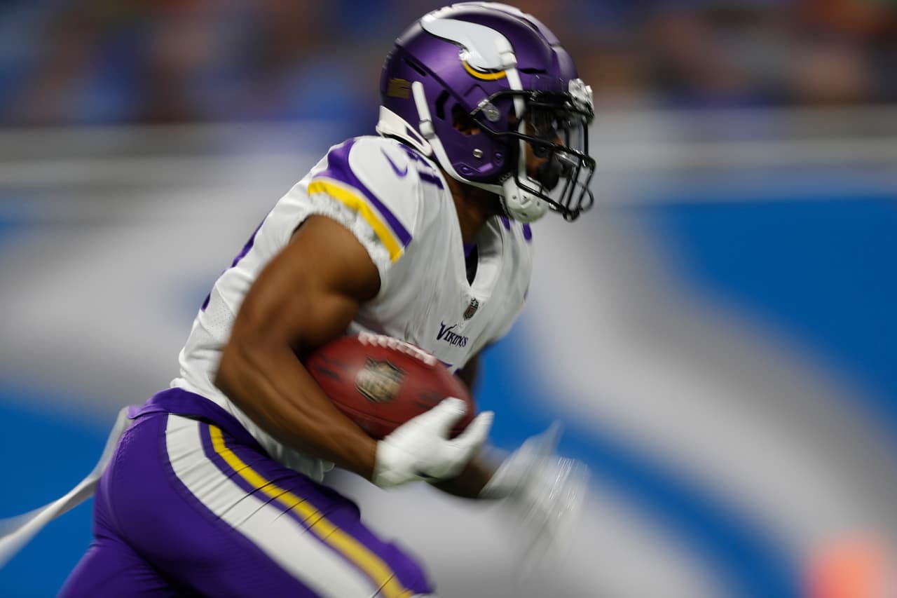 <b>Minnesota Vikings (8-6-1)</b>. La buena noticia es que los Vikings reciben a los Bears en casa. La mala es que Son los Bears y que de perder y un triunfo de los Eagles, se quedarían sin postemporada.