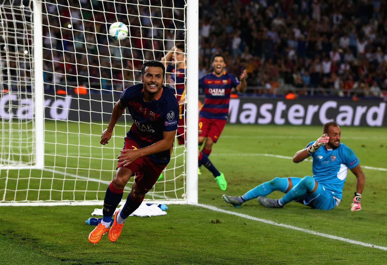 Barcelona ganaba con autoridad por 4-1 hasta el ’52, pero los sevillanos tuvieron una reacción espectacular para empatar el duelo a cuatro tantos por bando. Tuvo que aparecer Pedro, en su último partido como ‘blaugrana’, para ser el héroe que con su gol dio un título más al club.