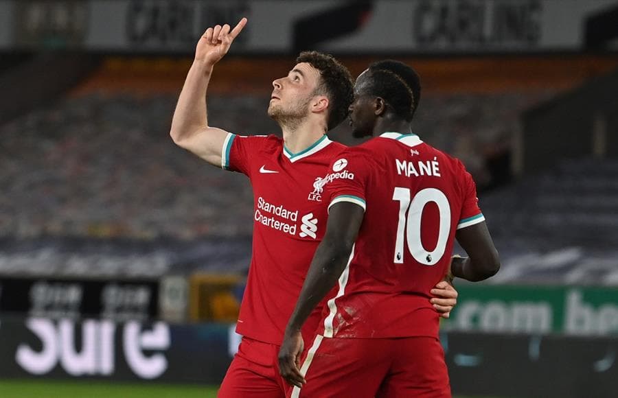 Se termina la Jornada 28 y Wolverhampton pierde en casa ante el Liverpool 1-0. El único gol del encuentro fue por parte de Diogo Jota al minuto 45+2. El mexicano Raúl Jiménez ya se incorporó a los entrenamientos pero aún no está listo. El partido se extendió tras un aparatoso choque, donde Rui Patricio salió en camilla lesionado.