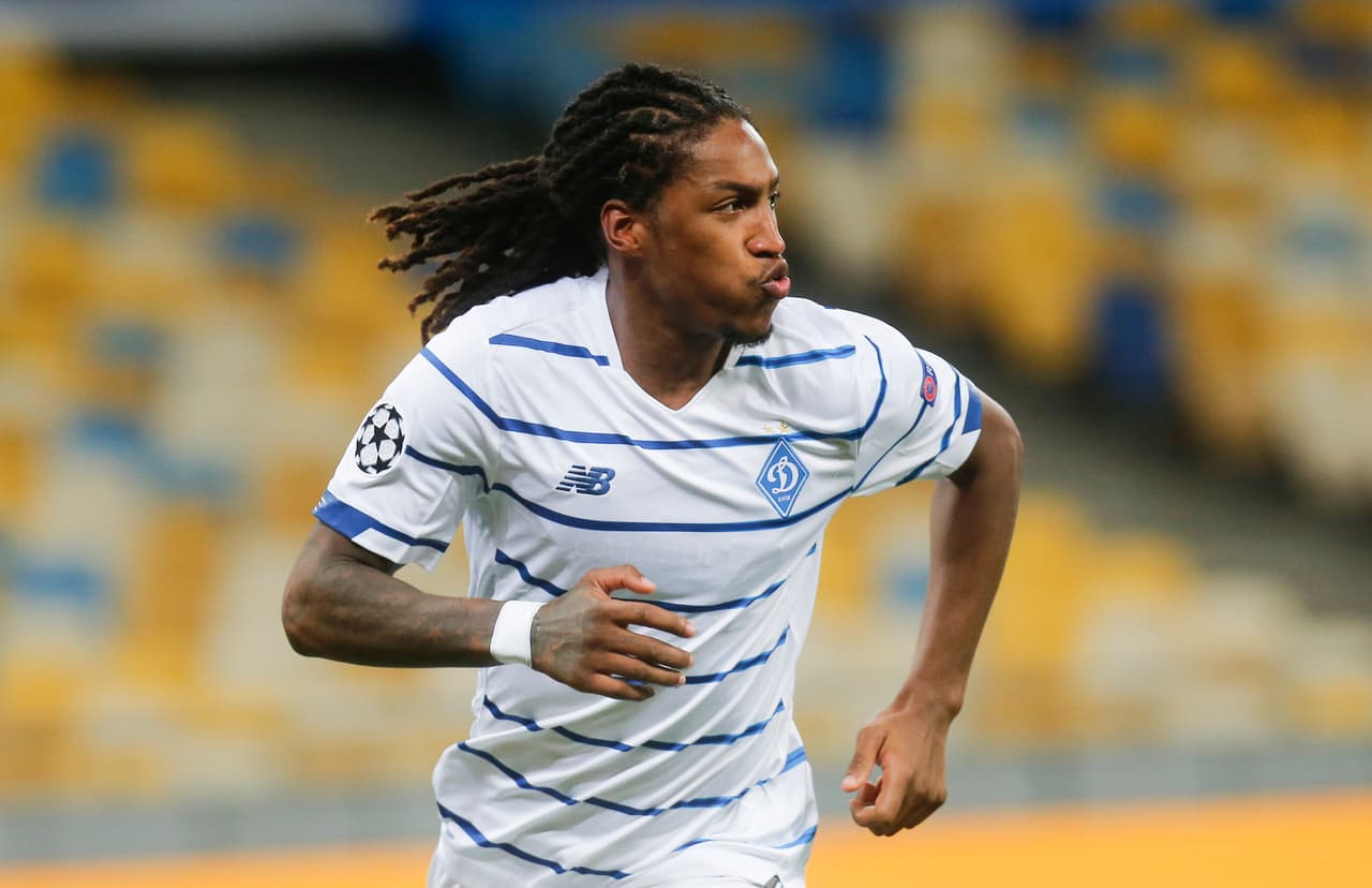 Dinamo (5) 3-0 (1) Gent | En el estadio de Kiev, los pupilos de Lucescu consiguieron su pase a la fase de grupos de la Champions.