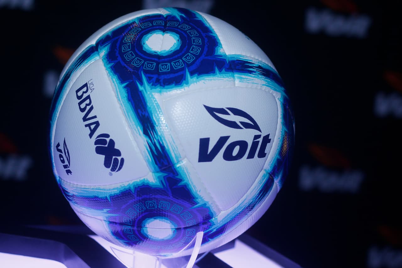 El Apertura 2019 le dio luz a su principal protagonista: así fue la presentación del balón de f´útbol Voit Loxus para el torneo de la Liga MX, evento celebrado en la Torre BBVA.