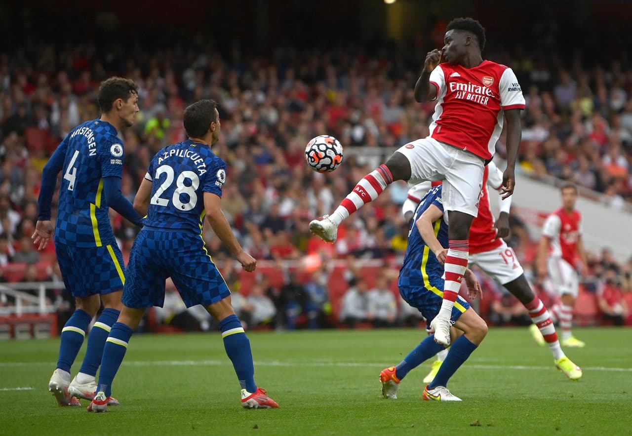 Chelsea se lleva el Derby tras derrotar 2-0 al Arsenal durante la segunda Jornada de la Premier League. Romelu Lukaku, quien fue ovacionado a su regreso con los 'Blues', anotó el primer gol del partido al minuto 15', seguido de Reece James al 35'.