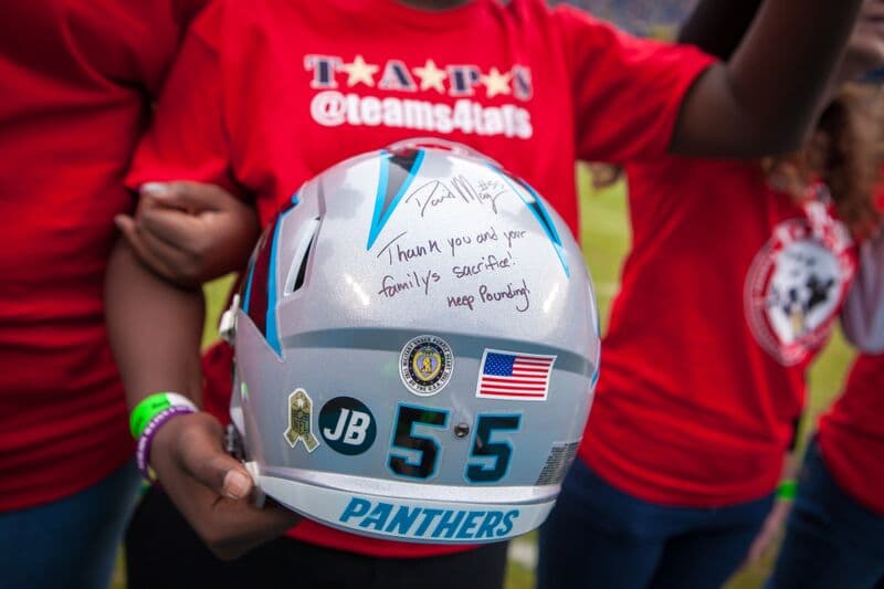 Cuarenta y seis héroes caídos fueron honrados y 46 familias se sintieron más cerca de sus seres queridos ese día.