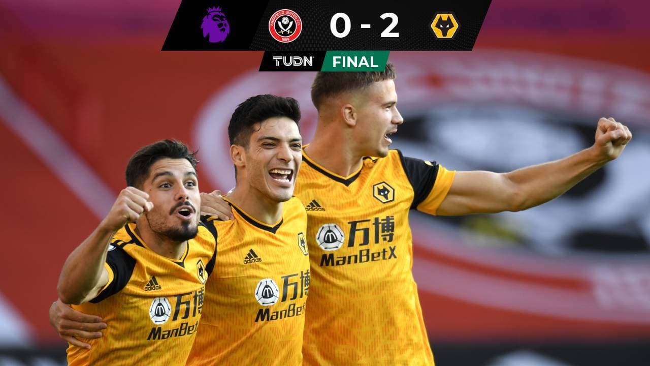 Raúl Jiménez festeja con gol su partido 100 con los Wolves