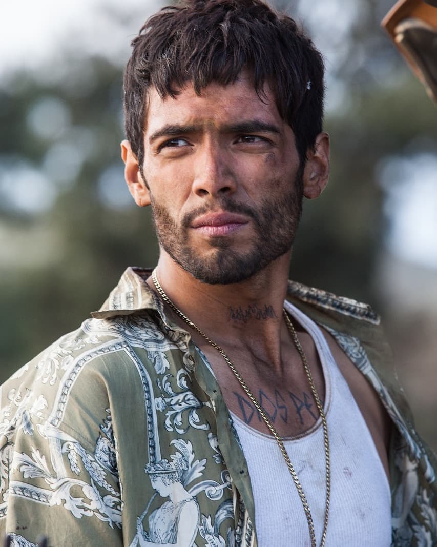 Se dice que el joven de menos de 30 años superó a dos nombres más establecidos y solo tiene un puñado de créditos, producciones mexicanas y sudamericanas, a su nombre.