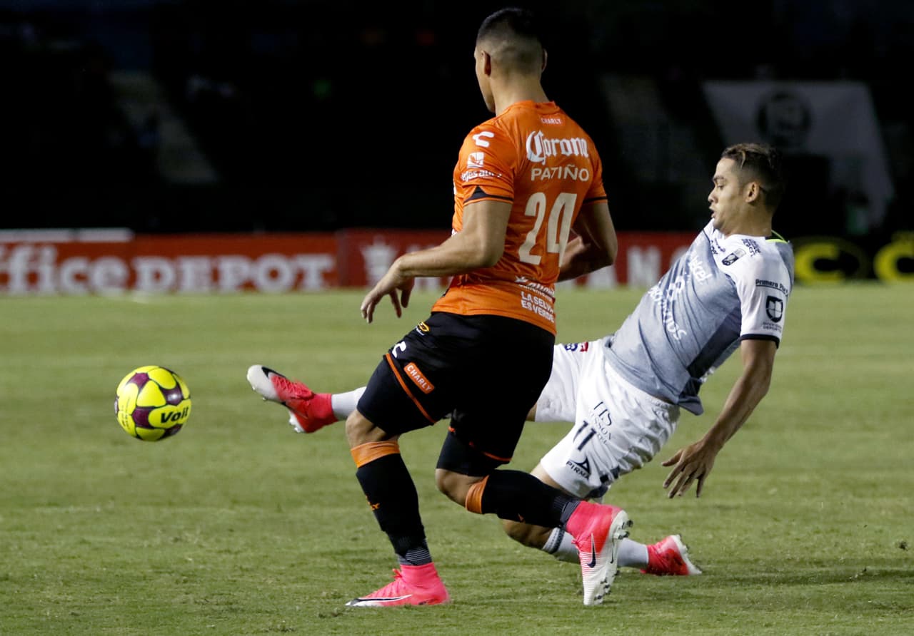 Andrés Andrade (León) jugó los primeros 69 minutos del encuentro. Al minuto 8, un disparo suyo paso rozando el poste del rival.