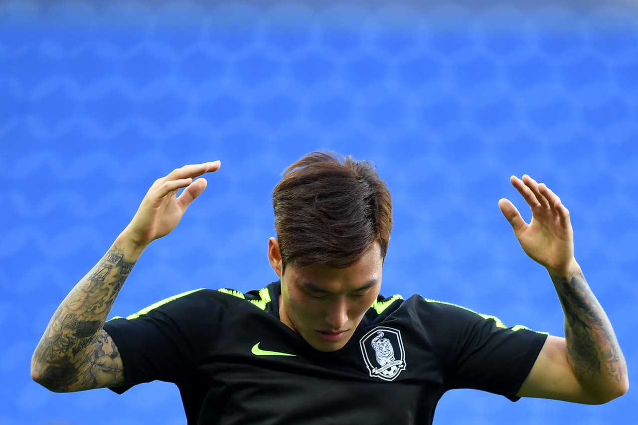 Jang Hyun soo es uno de los bastiones de la defensa central surcoreana. Tiene 26 años, ha jugado en 53 partidos internacionales con cuatro goles marcados. Su club es el FC Tokio de Japón.