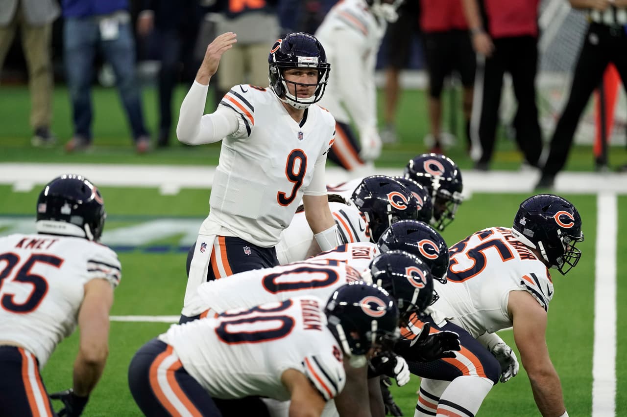 Aaron Donald y su poderosa defensiva dominan durante todo el partido a la ofensiva de los Bears y los Rams ganan 10-24 en el Monday Night.