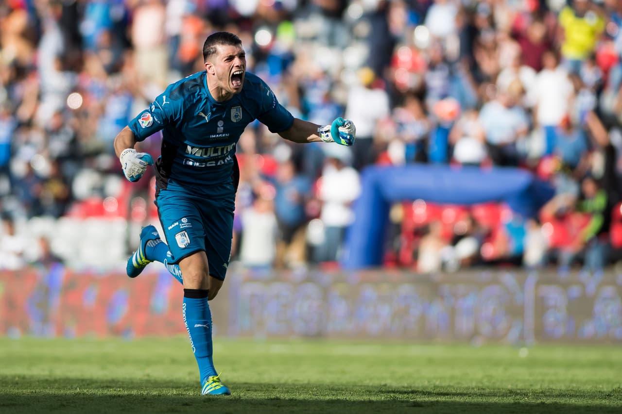 Tiago Volpi festejó el 2-1.