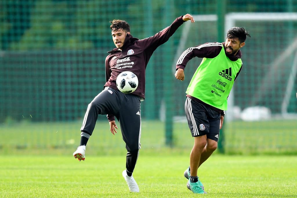 Una lesión dejó por fuera a Reyes del sueño de Mundial en Rusia 2018 y espera estar en forma del todo para su reto de Europa League con su nuevo equipo.