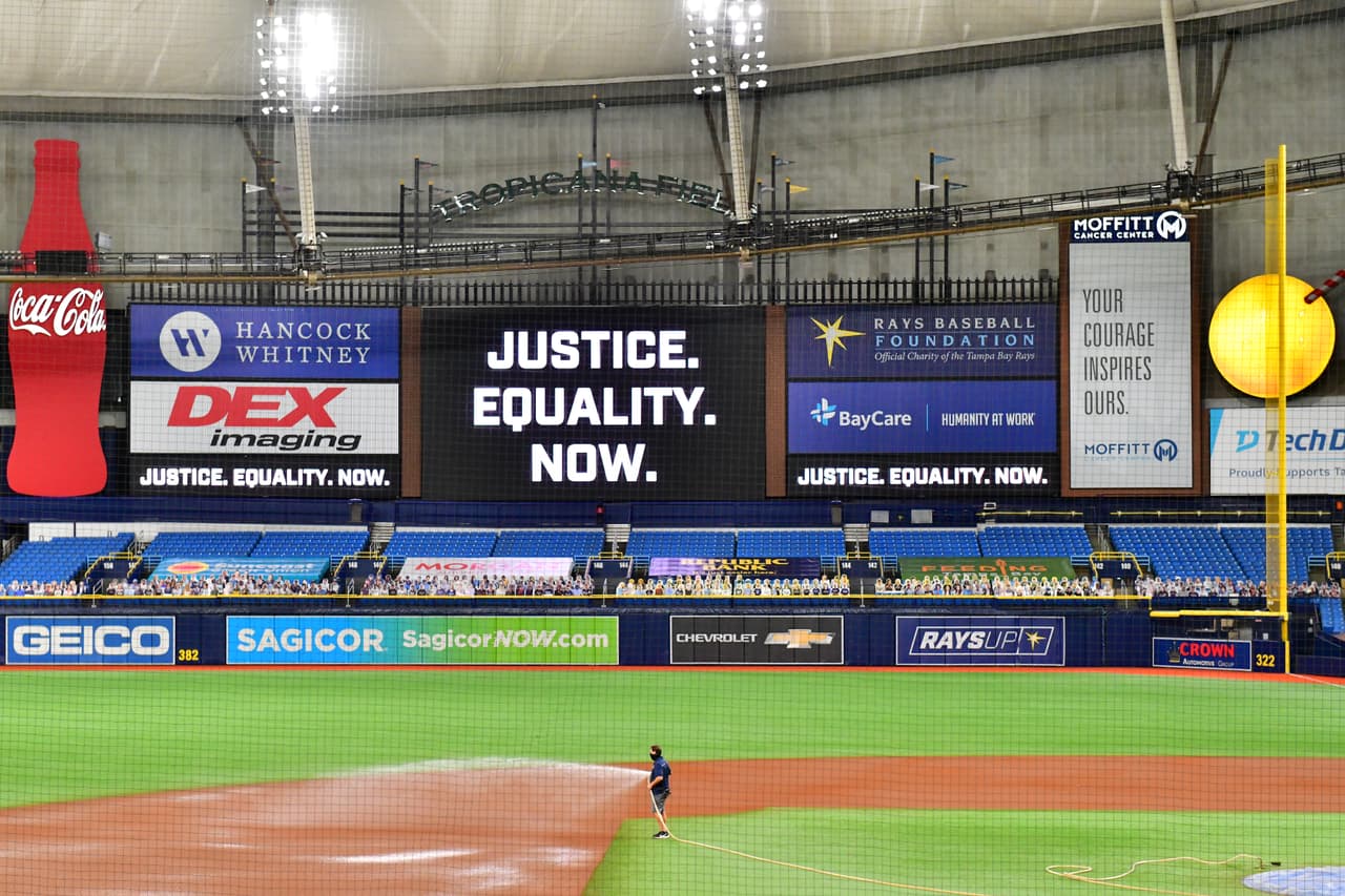 La MLB aplaza más partidos para condenar el racismo