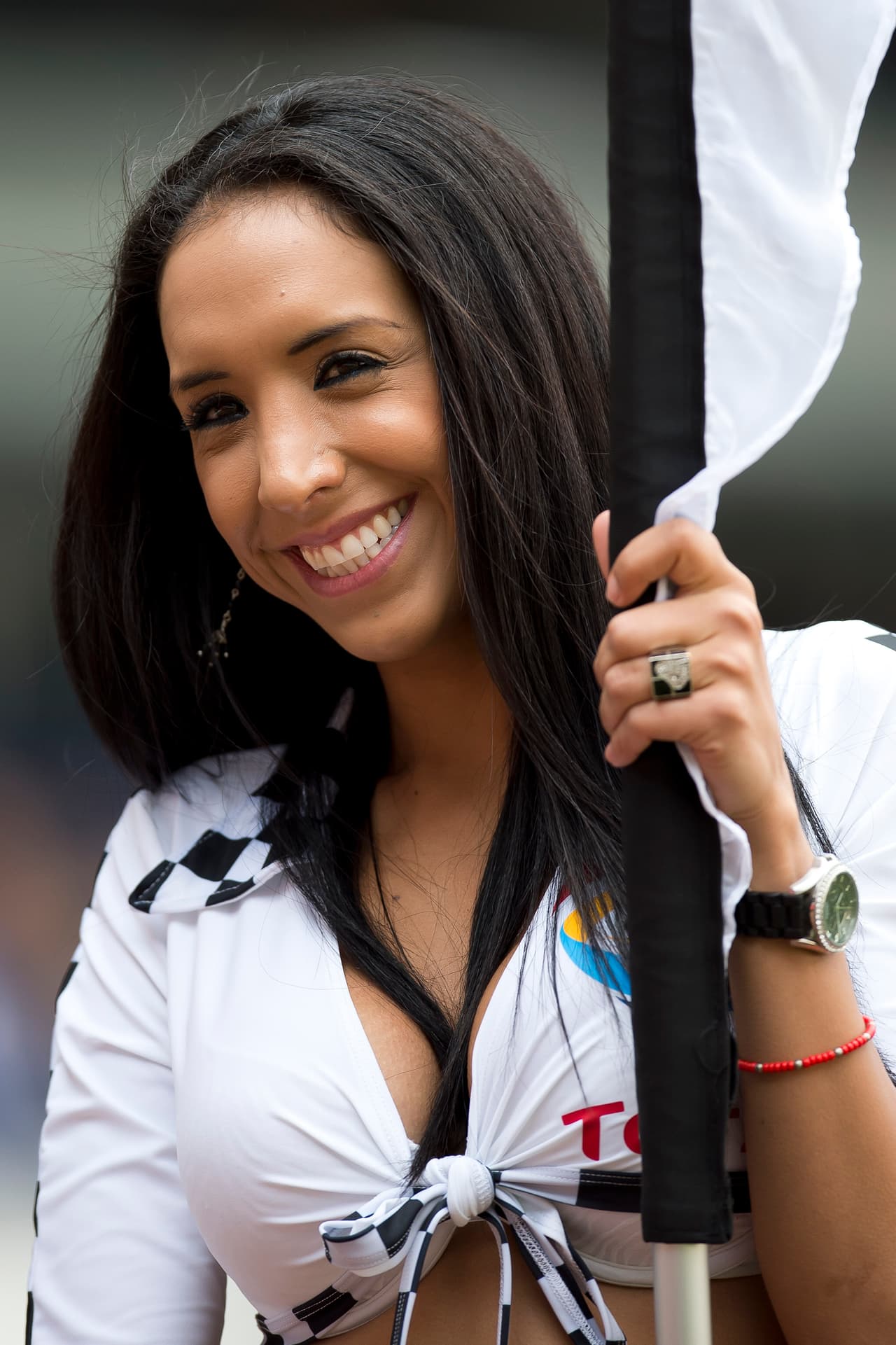 La belleza de las porristas en la fecha 12