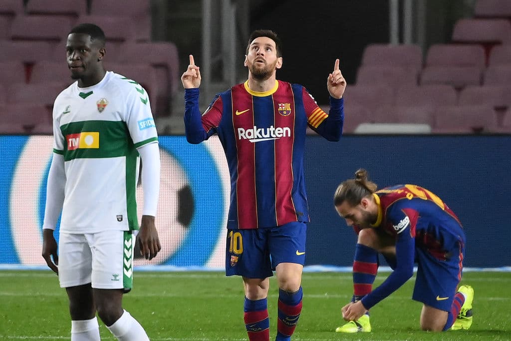 Barcelona hunde al Elche y va por el Real Madrid | Los culés golearon en el Camp Nou y se ponen a dos unidades de los merengues en la parte alta de La Liga.