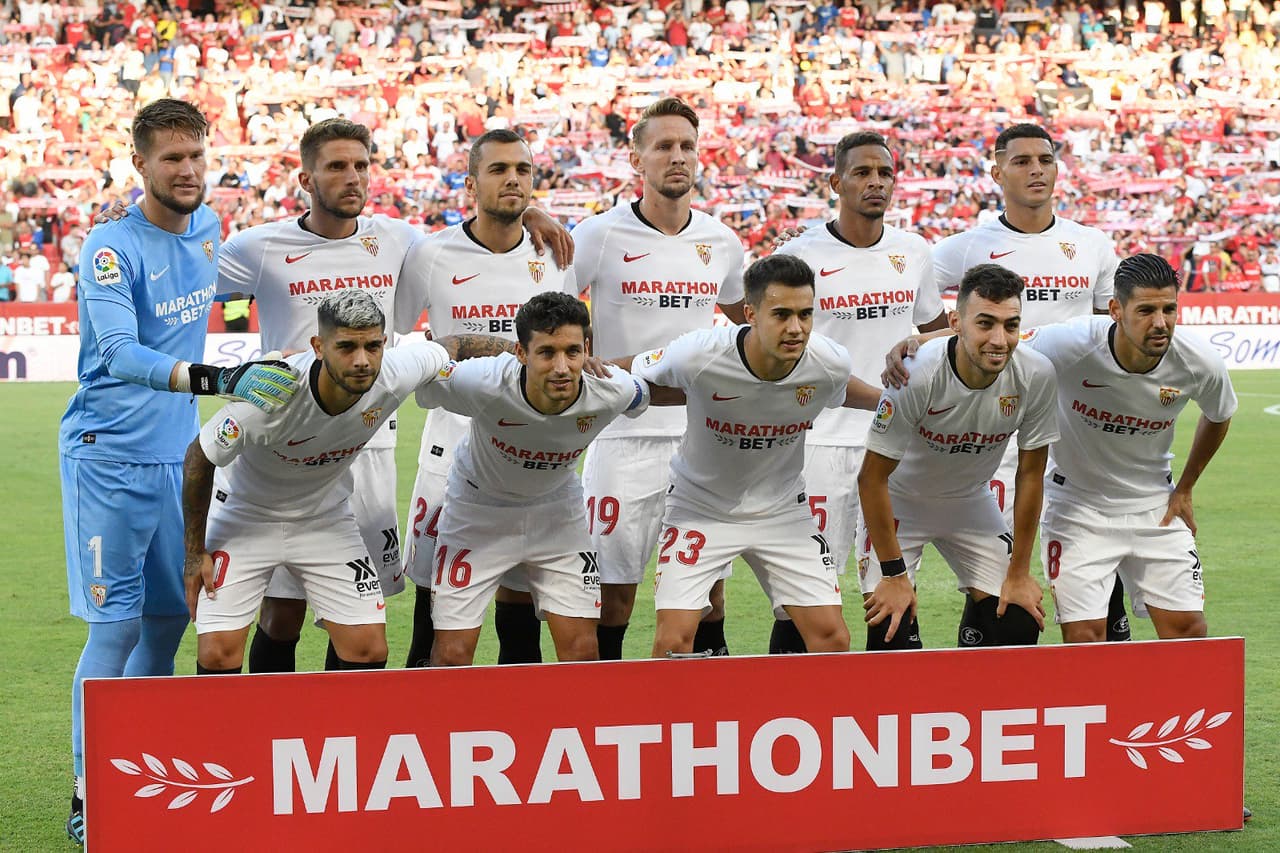 Esta fue la alineación que presentó la escuadra local.