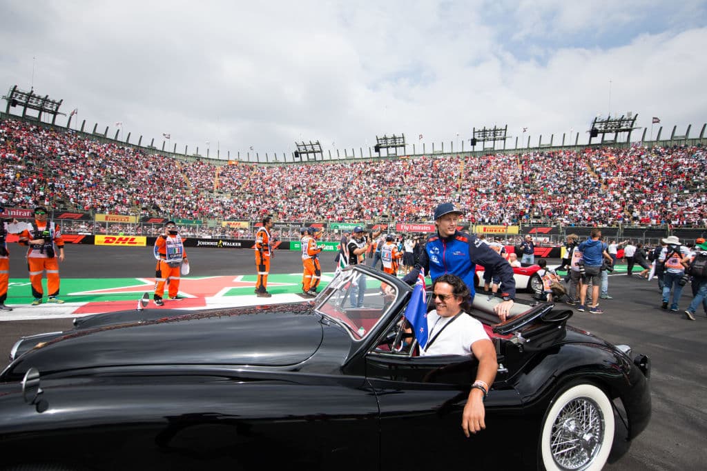 Brendon Hartley de Toro Rosso listo para la carrera.