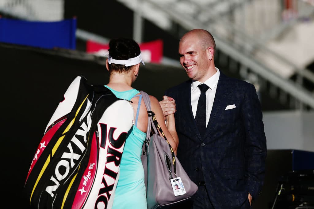 Solo nos resta desearle éxito en lo que viene para Agnieszka y que su salud sea un tema menor, pues es el motivo por el que se despide del deporte de sus amores.