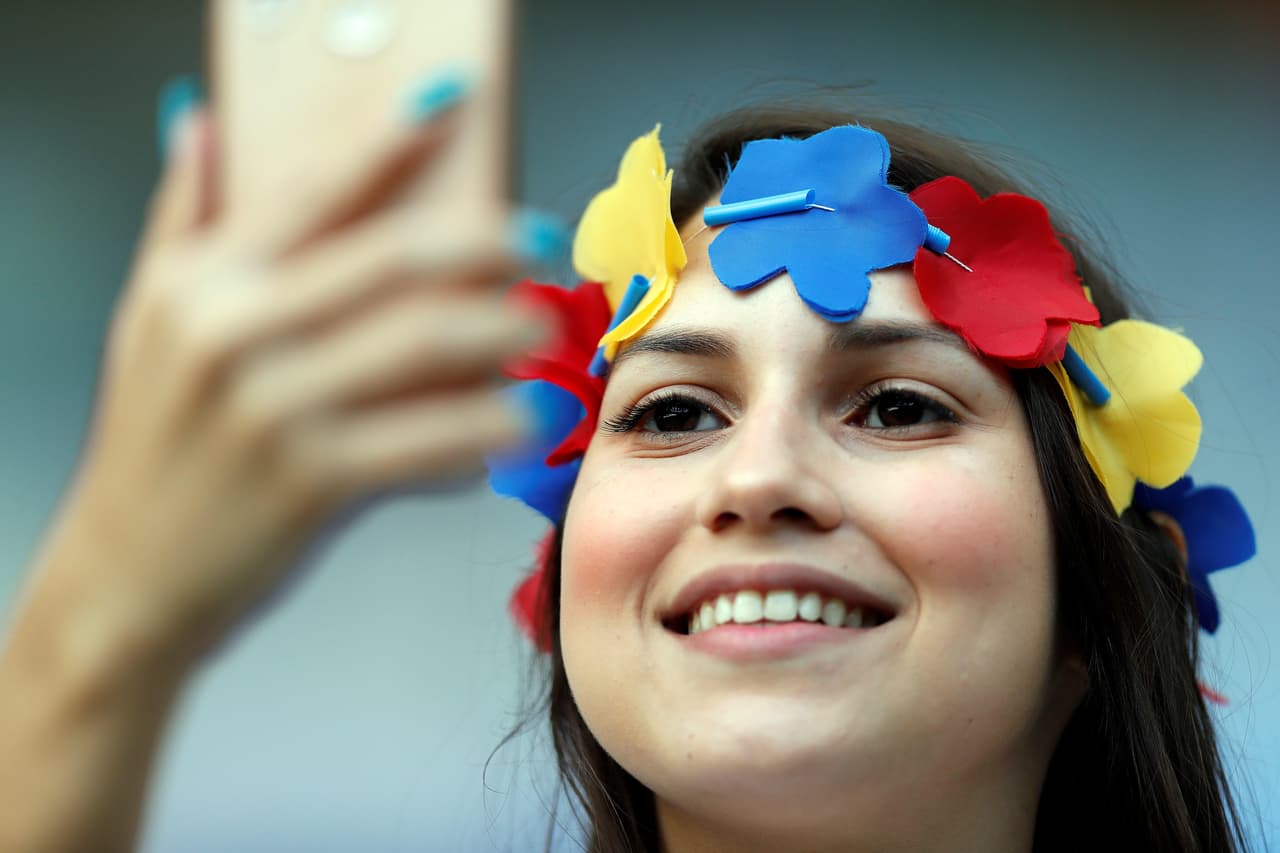 Los fanáticos de Bolivia y Venezuela llegaron al Estadio Mineirao de Belo Horizonte con la ilusión de obtener el cupo a los Cuartos de Final de la Copa América.