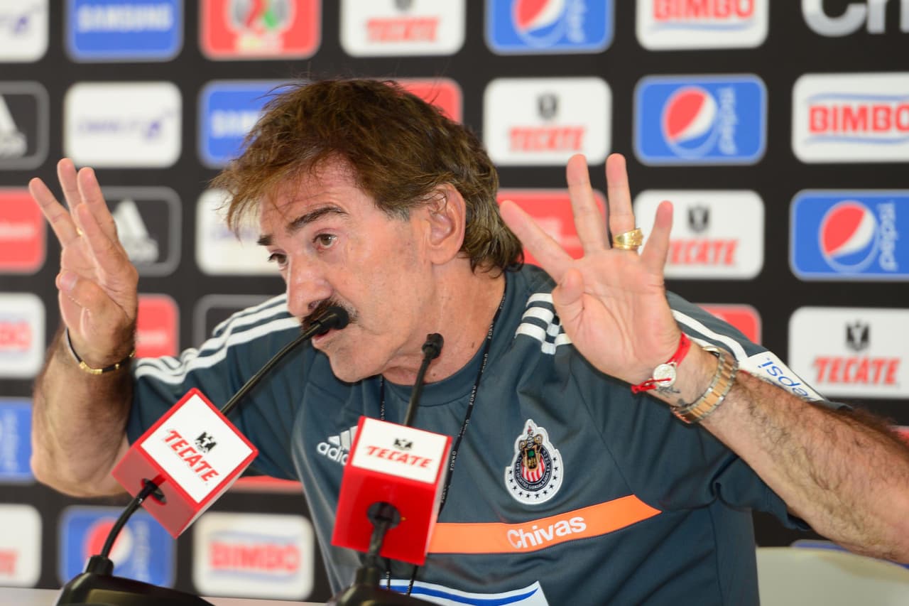 Su relación con los medios nunca ha sido la adecuada y tiene enemigos marcadamente mediáticos como son Cuauhtémoc Blanco y Hugo Sánchez. Fotos Mexsport