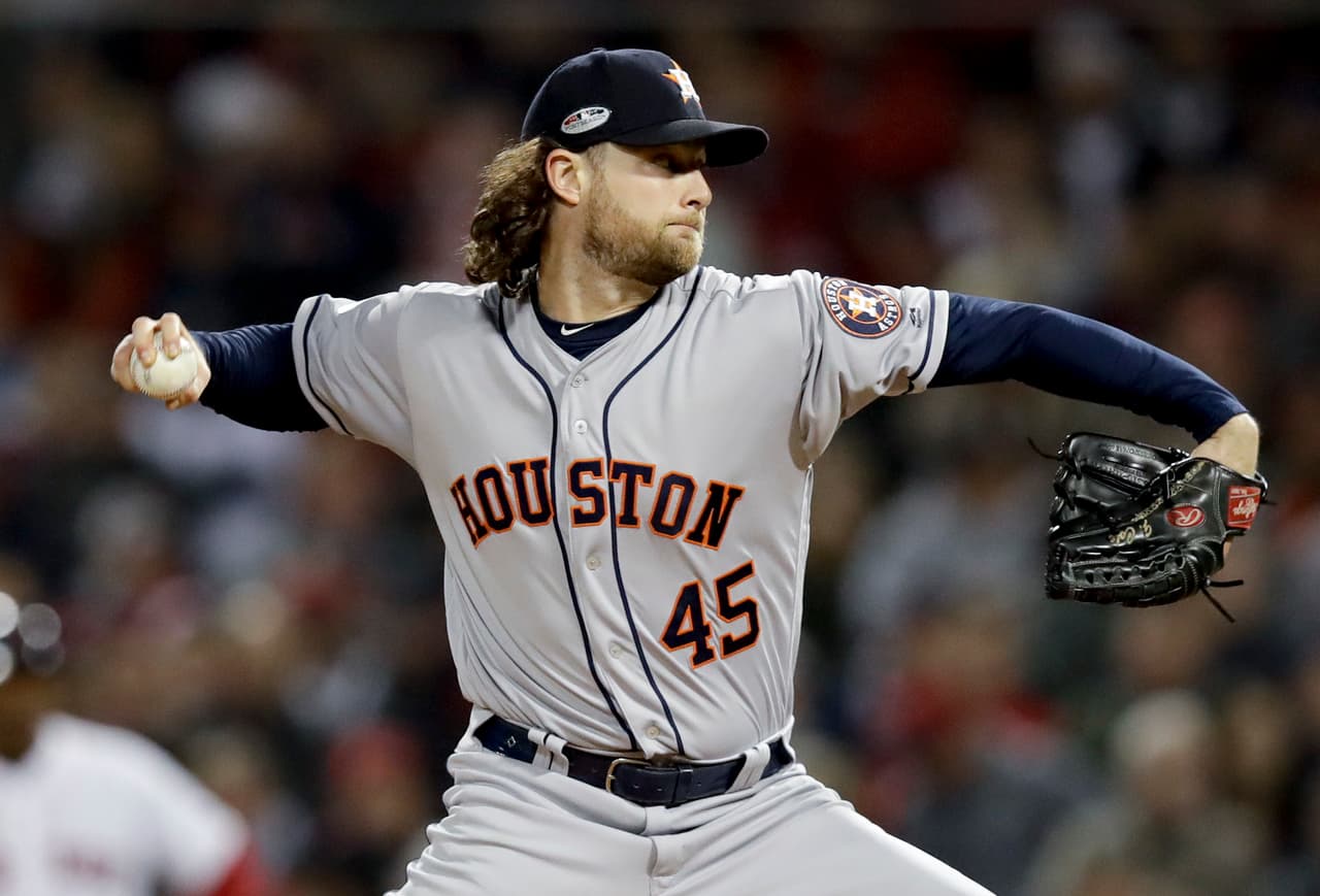 El abridor de los Astros, Gerrit Cole, tiró 6.0 innings, permitió seis hits, cinco carreras, dio dos boletos y ponchó a cinco. Cargó con el revés. Retiró el quinto rollo en orden.
