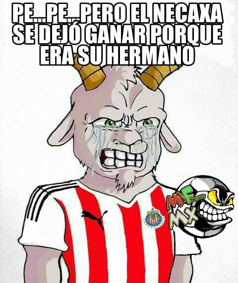 El futbolista azulcrema recibió una novatada por parte de los Azulcremas y en las redes sociales se burlaron de ello, además del triunfo sobre Necaxa.