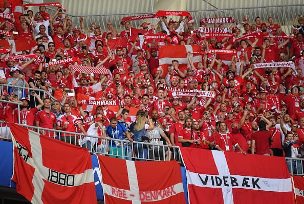 FIFA multa a Dinamarca y abre expediente a Suiza, Serbia y Alemania