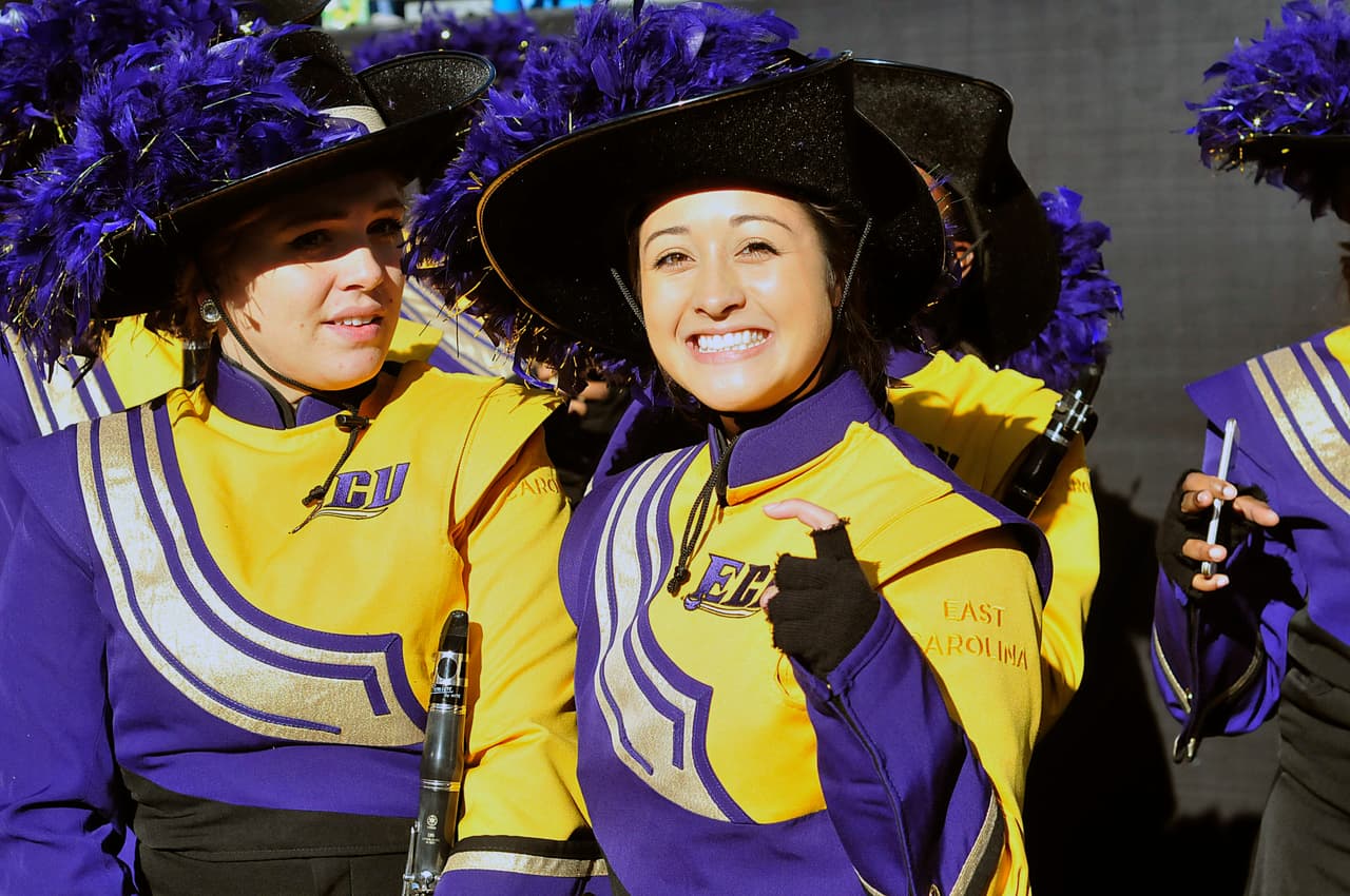 En el triunfo de los Carolina Panthers sobre los Washington Redskins existieron algunos momentos que pasaron desapercibidos, aquí te mostramos algunos de ellos.